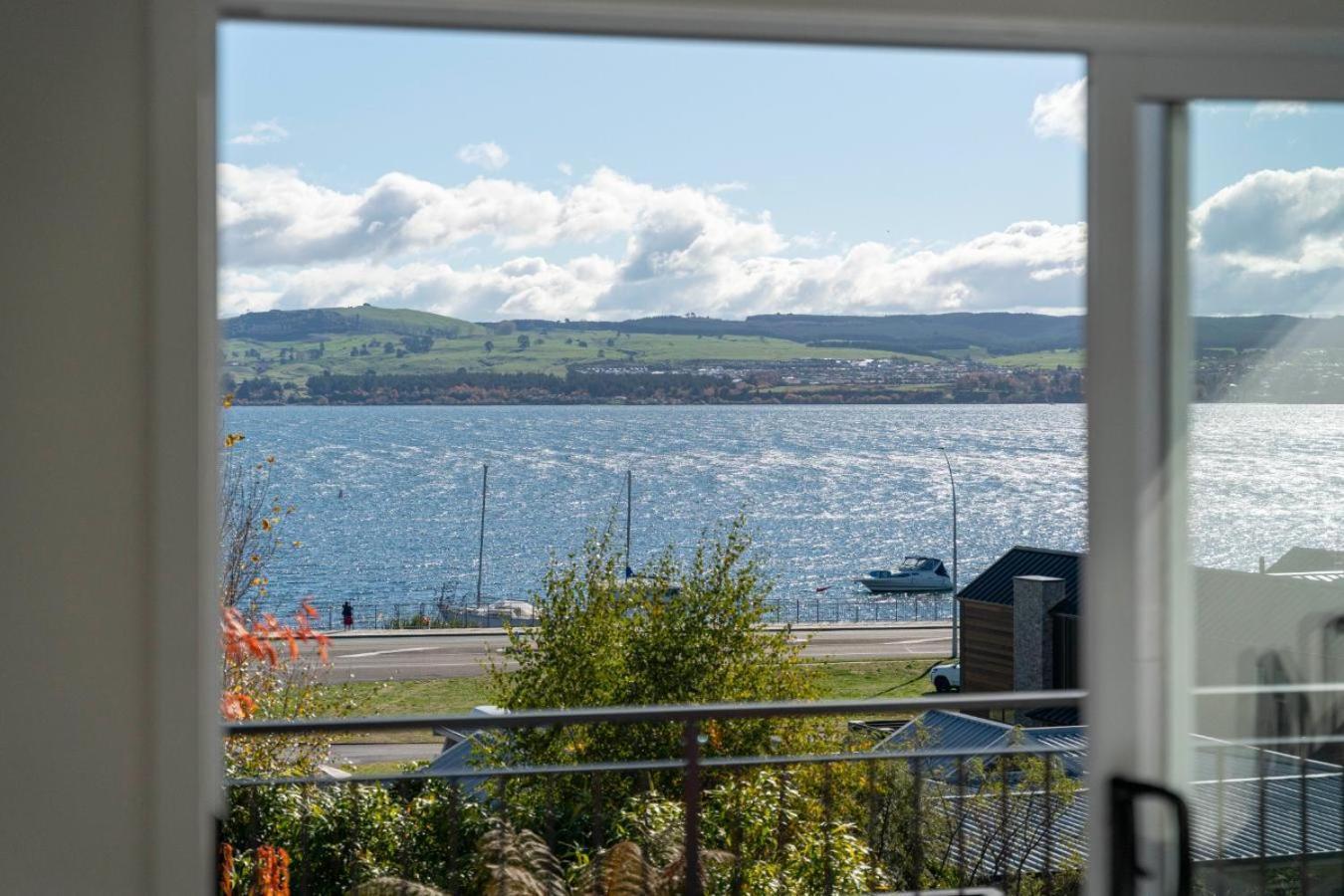 Bayview Lake Taupo Eksteriør billede