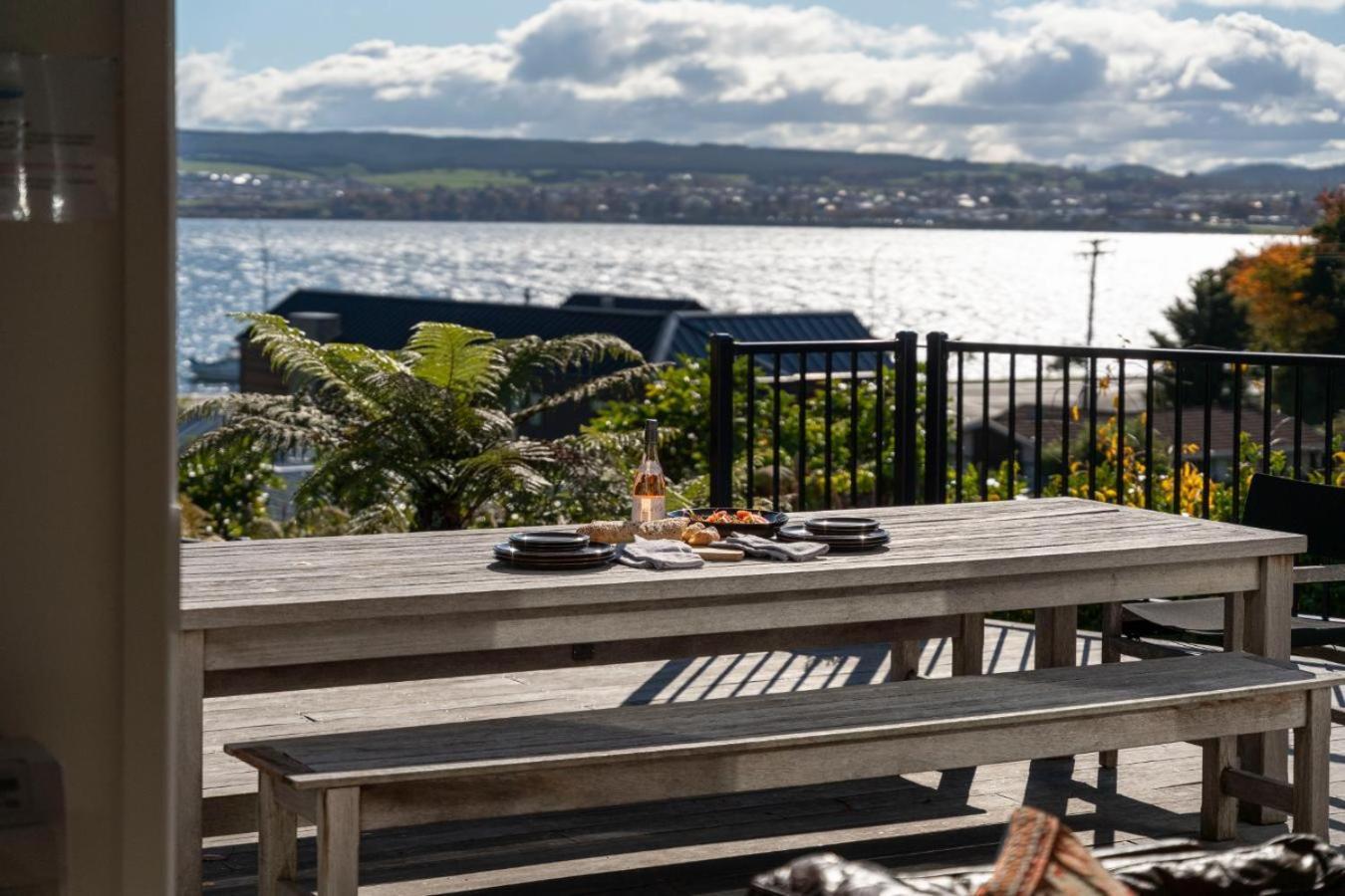 Bayview Lake Taupo Eksteriør billede