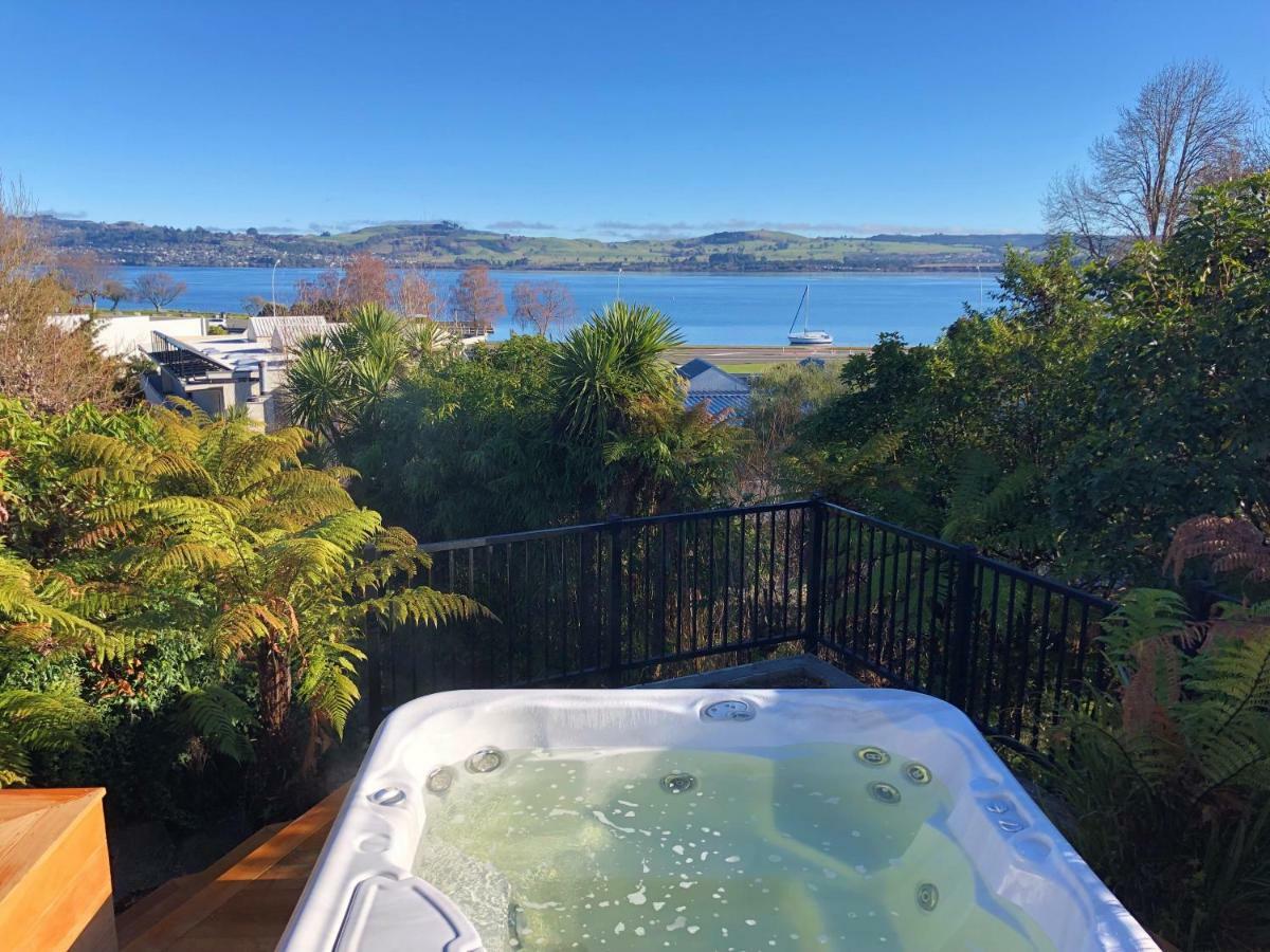 Bayview Lake Taupo Eksteriør billede